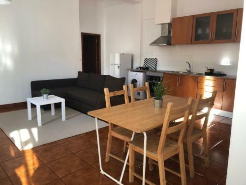 Apartamento Velasmar II