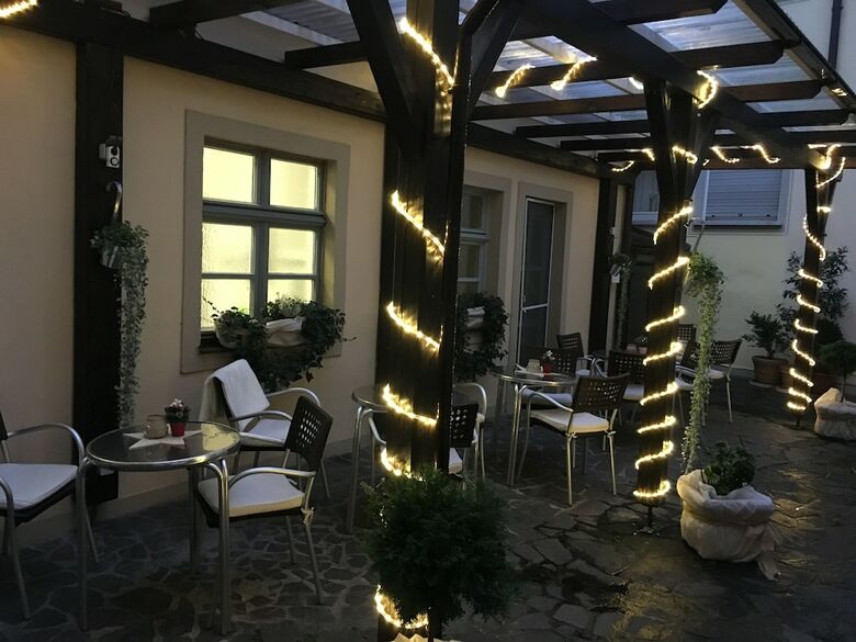 Hotel Sandstern