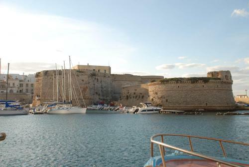Apartamento Bilocale Del Vico 100 Mt Dal Mare