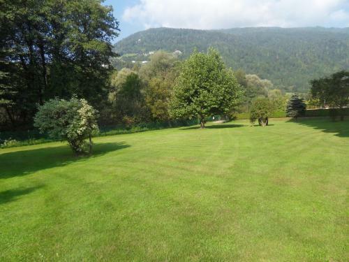 Apartamento Ferienwohnung K+m+b Am Ossiacher See - Tom