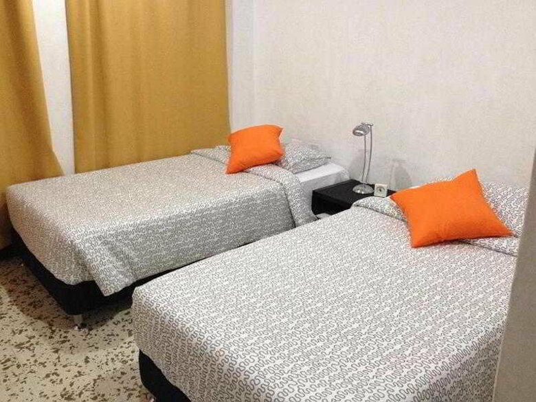 Hotel Grand Royal Inn