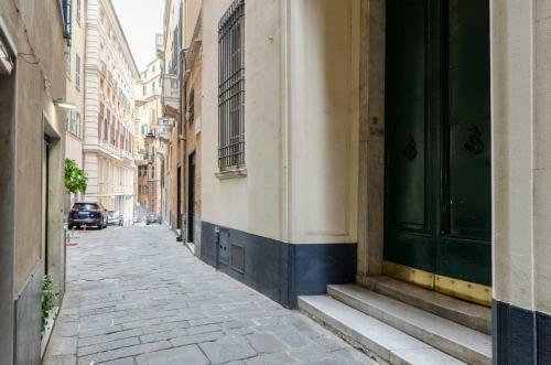 Altido Splendid 1-br Apartment In Central Genoa