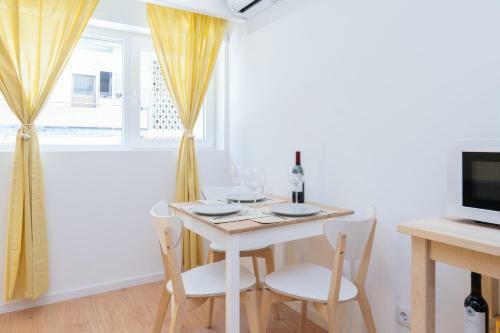 Apartamento Sweet Sunny Flat W/ Balcony - Gaia