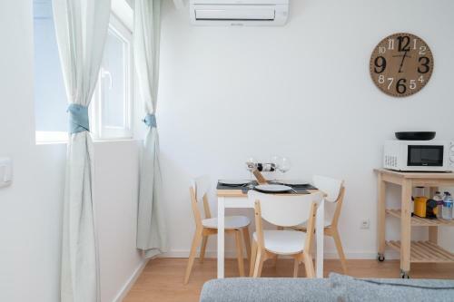 Apartamento Sweet Sunny Flat W/ Balcony - Gaia