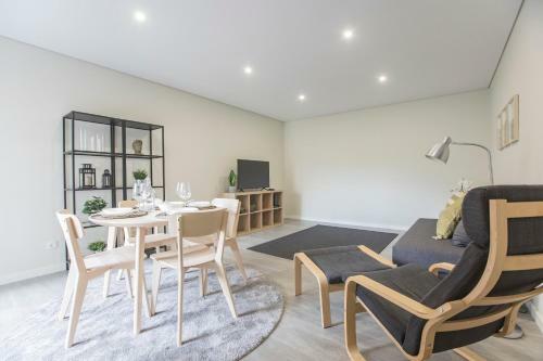 Apartamento 2br Flat W/ AC & Great Views By Lovelystay