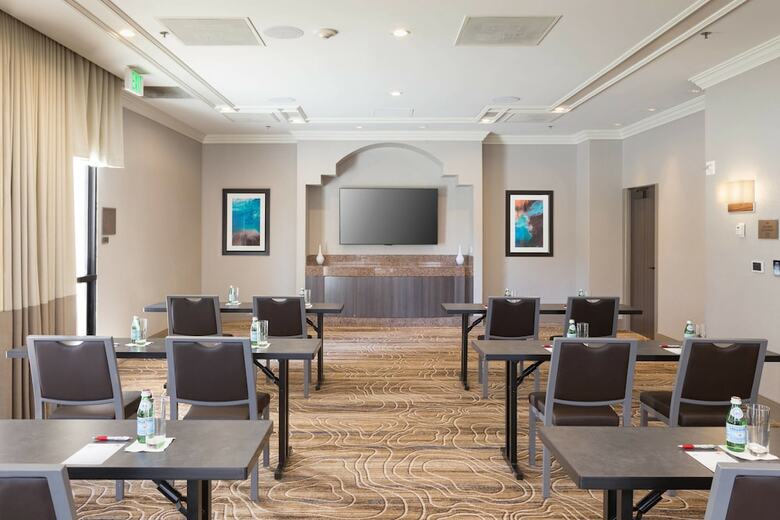 Hotel Costa Mesa Marriott