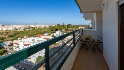 2bdr Nature Apartment W/balcony By Lovelystay