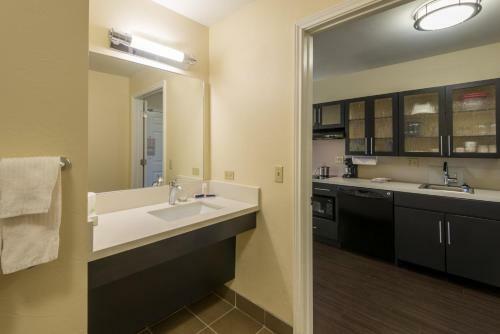 Hotel Candlewood Suites Del City