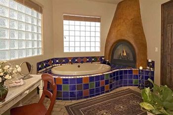 Hotel Adobe Grand Villas