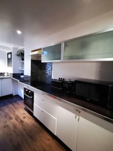 Apartamento Appartement Et Jacuzzi Privatif C?ur De Chartres