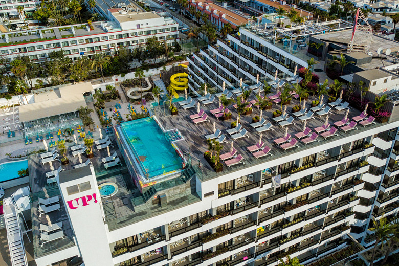 Hotel Spring Bitacora