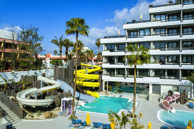 Hotel Spring Bitacora