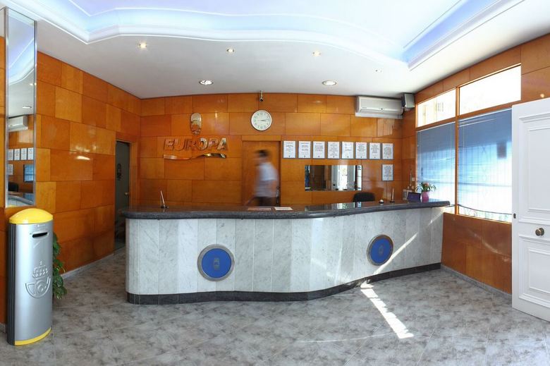 Apartamentos Europa