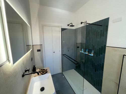Chez Mim�