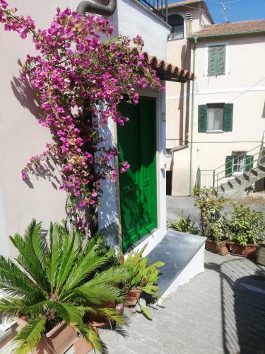Apartamento La Torretta Di Piero Con Terrazzi E Parcheggio Privato