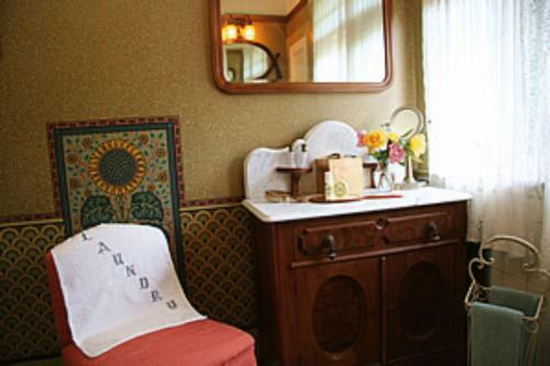 The Jabberwock Bed & Breakfast