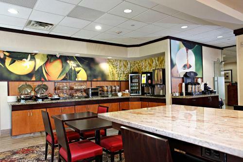 Hotel Fairfield Inn & Suites Sudbury