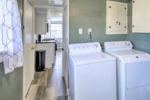 Charming Farmhouse Less Than Half Mile To Au Campus!