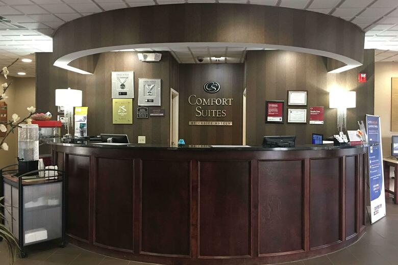 Hotel Comfort Suites Commerce