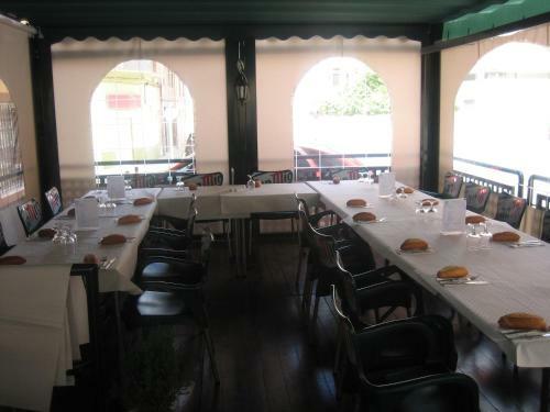 Hostal Restaurante La Trucha