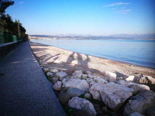 Akihouse - Holiday Home On Garda Lake