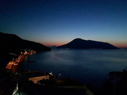Apartamento Nerossidiana Sul Mare Di Lipari