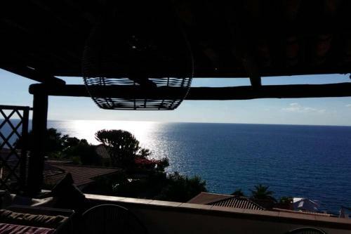 Boutique Apartment With Beach Within Walking Distance, Near Tropea