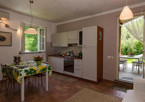 Villa Con Piscina Esclusiva Nel Verde