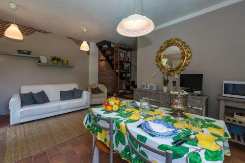 Villa Con Piscina Esclusiva Nel Verde