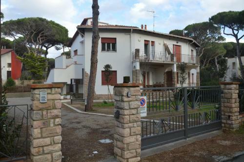 Apartamento Ester A Soli 150m. Dal Mare