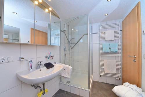 Apartamentos Ferienwohnungen Hennenm�hle