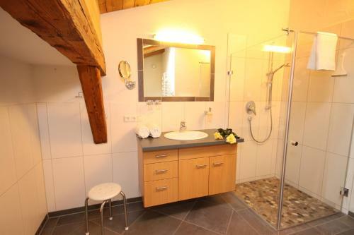 Apartamentos Ferienwohnungen Hennenm�hle