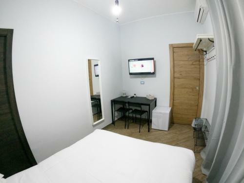 Hostal Policlinico Room Affitta Camere