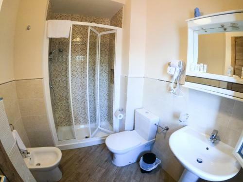 Hostal Policlinico Room Affitta Camere