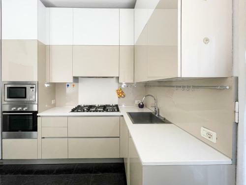 Hostal Alloro Stazione Treni
