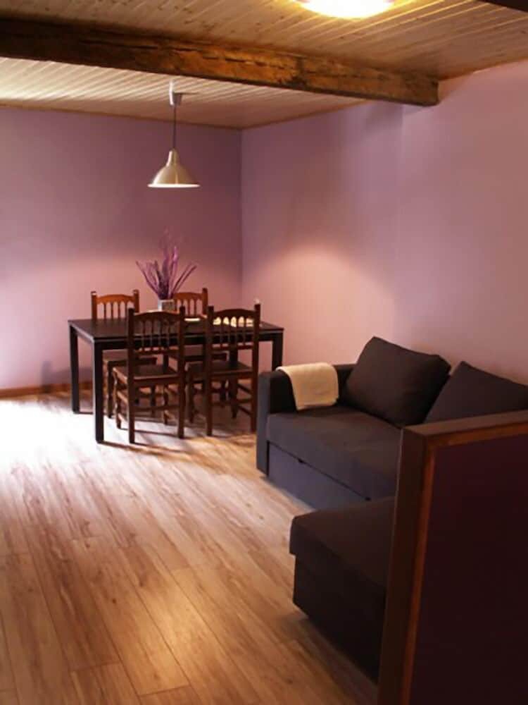 Apartamentos Alojamiento Tur�stico La Moneda De Huecar