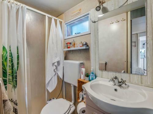Rustic Holiday Home In Monsagrat With Private Pool
