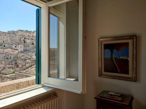Hostal Casa Tudor Art Luxury Rooms