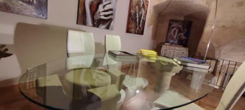 Hostal Casa Tudor Art Luxury Rooms