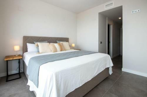 Three-bedroom Apartment With Stunning Sea Views