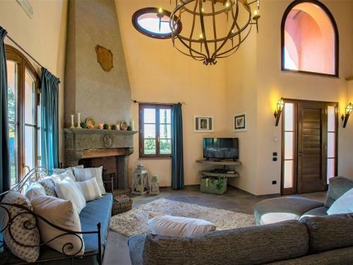 Pleasant Villa In Peccioli With Private Swimming Pool