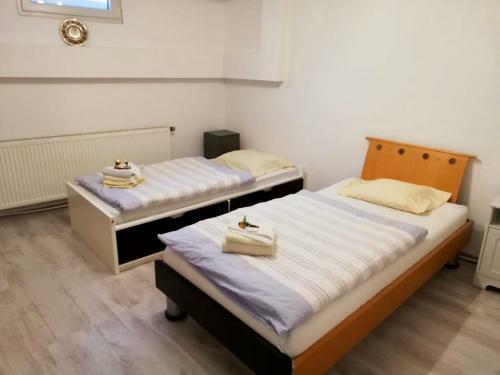 Apartamento Hegelsbergstra�e 38 Ferienwohnung - Souterrain