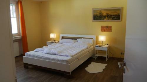 Apartamento Gro�z�gige Wohnung Mit Herkulesblick N�he Uni