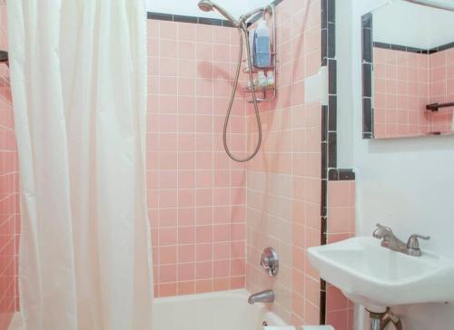 Apartamento Downtown Studio Apt, Near Grocery And Hospitals
