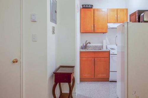 Apartamento Downtown Studio Apt, Near Grocery And Hospitals