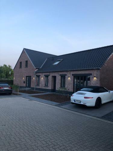 Apartamento Bee Home - Urlaubs Und Business Loft