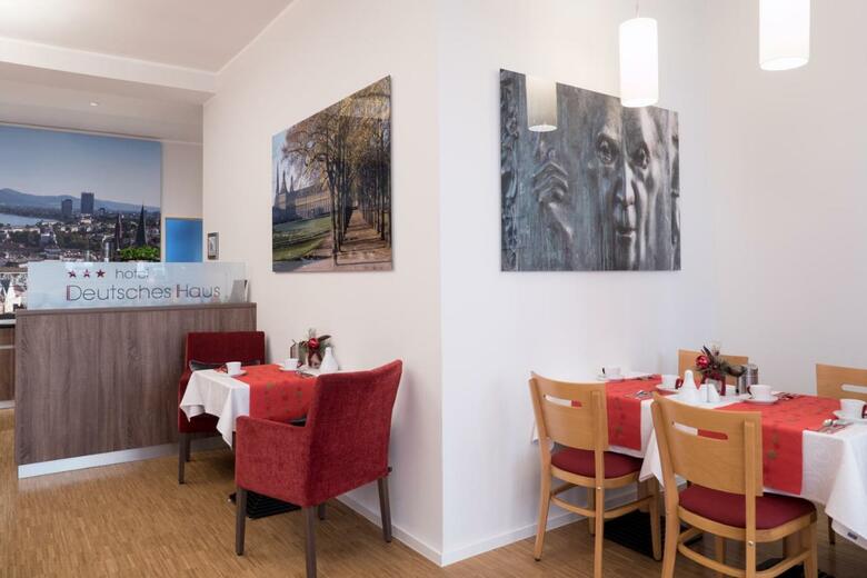 Hostal Hotel Garni Deutsches Haus