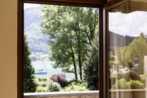 Hotel Ebner's Waldhof Am See Resort & Spa