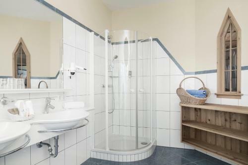 Hotel Ebner's Waldhof Am See Resort & Spa
