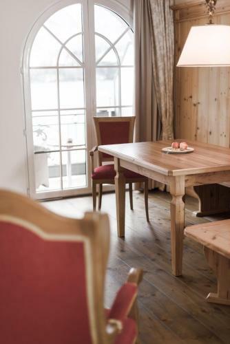 Hotel Ebner's Waldhof Am See Resort & Spa